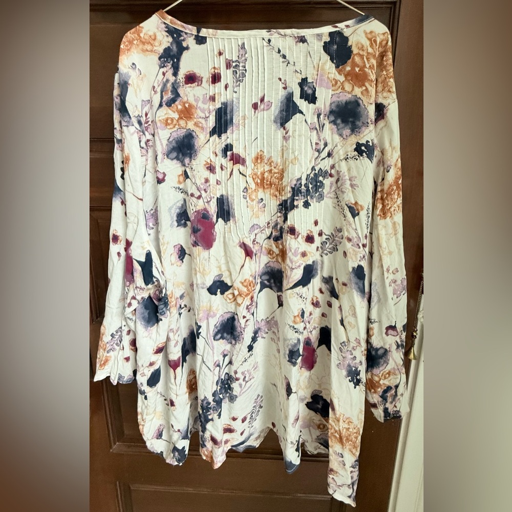 Rose & Thyme White, Blue and Orange Tunic - Picture 2 of 10